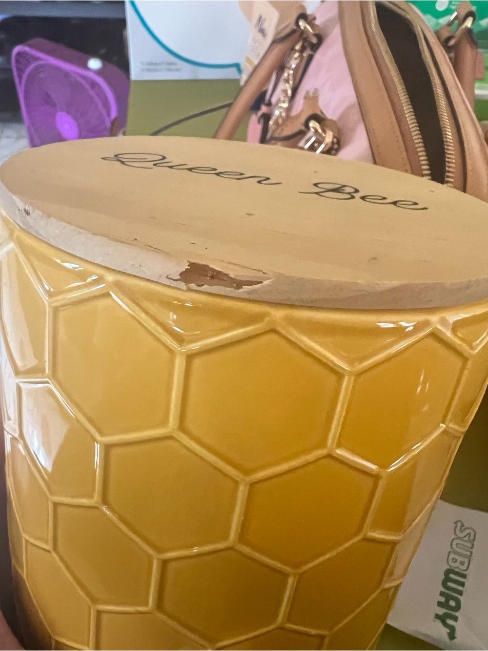 QUEEN BEE CANISTER - Picture 3 of 4